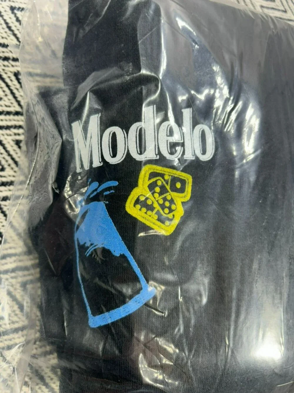 Modelo Mens Full-Zip Hoodie Black Large With Pins Set Limited Edition - Picture 8 of 8